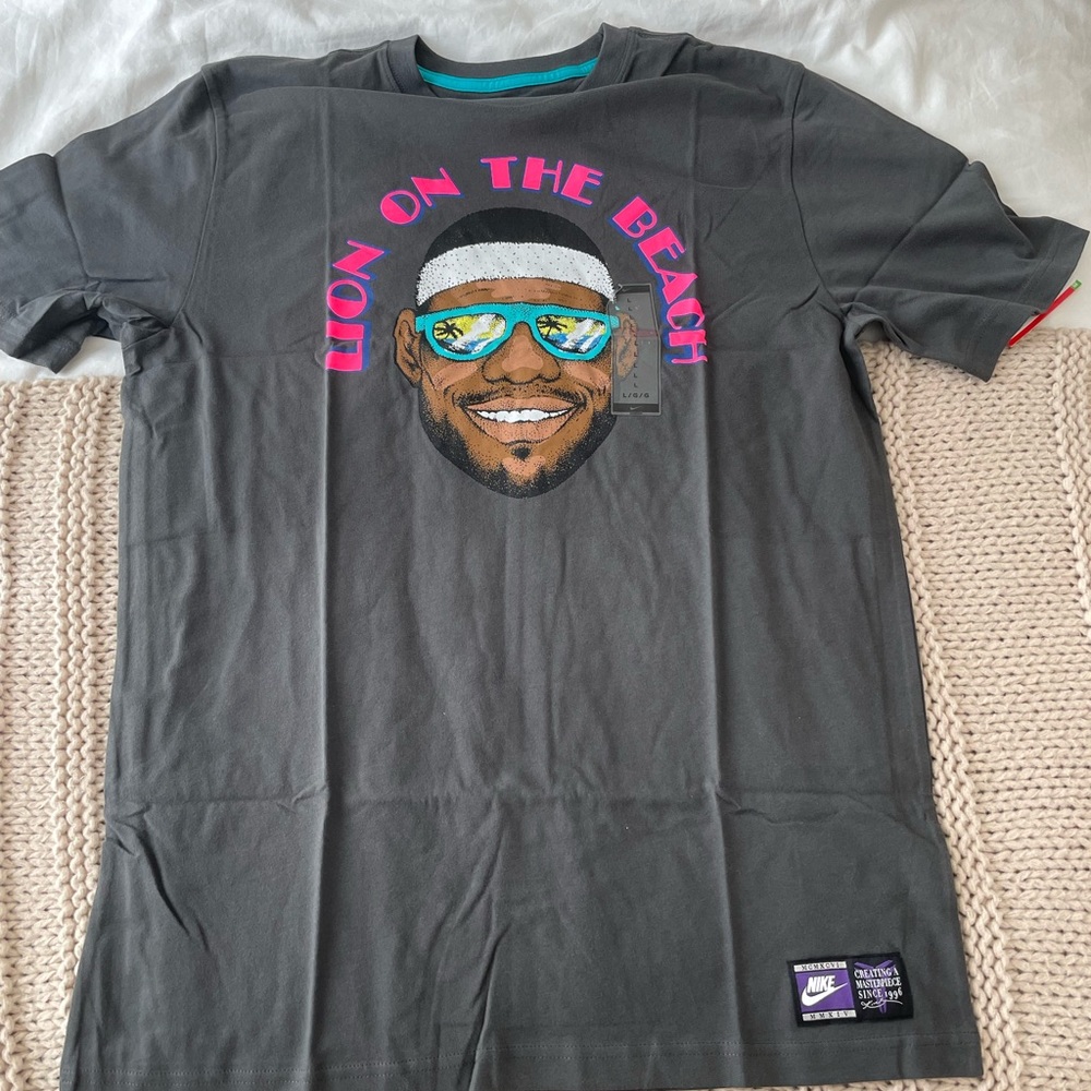 Nike Lebron Lion On The Beach T Shirt